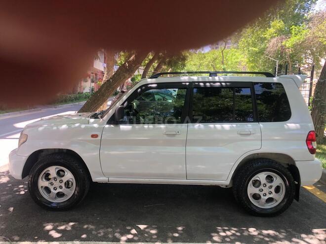 Mitsubishi Pajero io 2000, 265,000 km - 2.0 l - Bakı