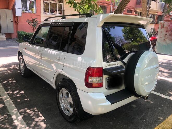 Mitsubishi Pajero io 2000, 265,000 km - 2.0 l - Bakı