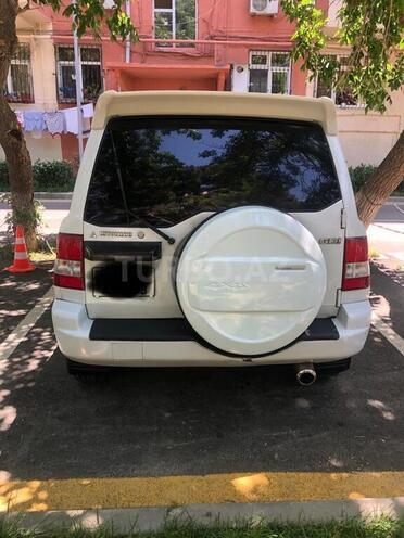 Mitsubishi Pajero io 2000, 265,000 km - 2.0 l - Bakı