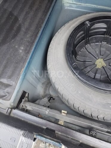 Mercedes E 200 1998, 458,000 km - 2.0 l - Xudat