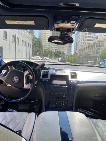 Cadillac Escalade 2009, 104,000 km - 6.2 л - Bakı