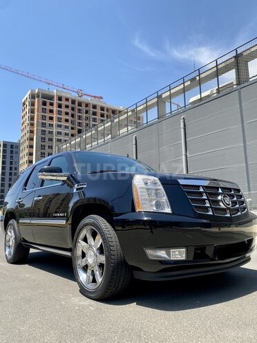 Cadillac Escalade 2009, 104,000 km - 6.2 л - Bakı