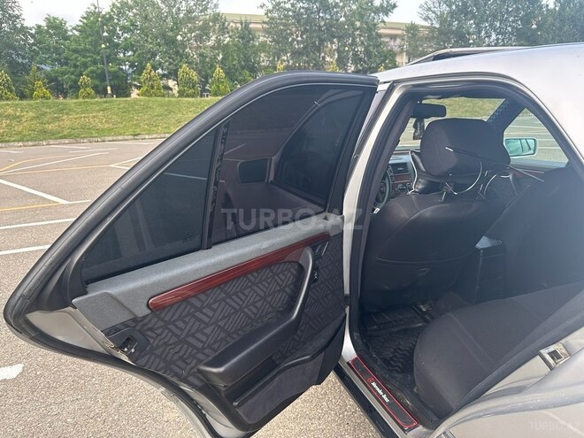 Mercedes C 220 1995, 370,000 km - 2.2 l - Qəbələ
