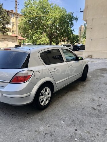 Opel Astra 2006, 180,000 km - 1.4 l - Bakı