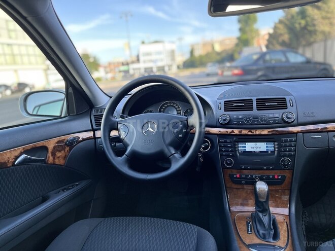 Mercedes E 220 2005, 185,294 km - 2.2 l - Bakı
