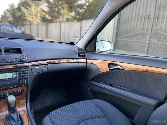 Mercedes E 220 2005, 185,294 km - 2.2 l - Bakı
