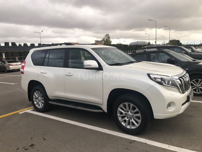 Toyota Prado 2013, 800,000 km - 4.0 l - Bakı