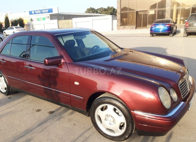 Mercedes E 230 1996, 262,000 km - 2.3 л - Bakı