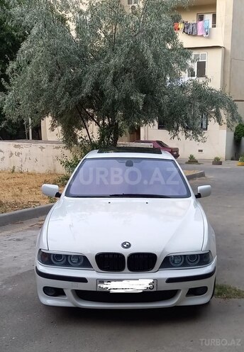 BMW 530 2001, 366,000 km - 3.0 l - Bakı