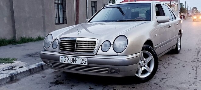 Mercedes E 240 1997, 330,000 km - 2.4 л - Goranboy