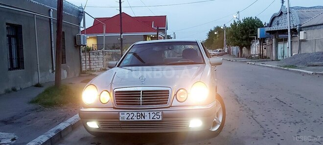 Mercedes E 240 1997, 330,000 km - 2.4 л - Goranboy