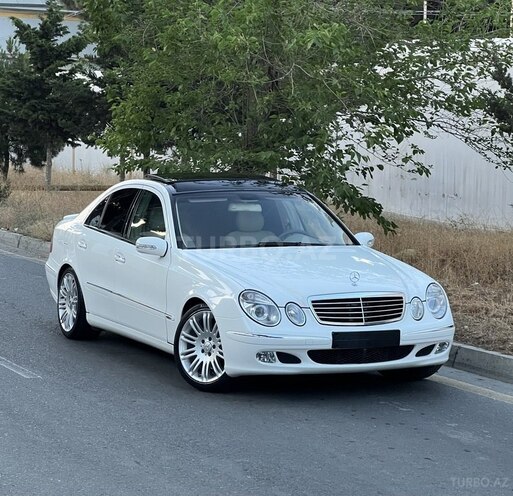 Mercedes E 320 2003, 289,000 km - 3.2 l - Bakı