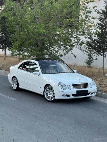 Mercedes E 320 2003, 289,000 km - 3.2 l - Bakı