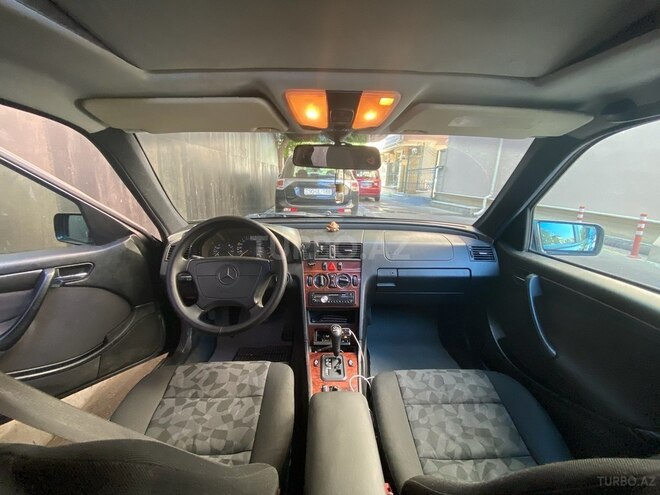 Mercedes C 180 1998, 320,000 km - 1.8 l - Bakı