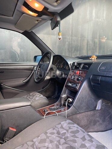 Mercedes C 180 1998, 320,000 km - 1.8 l - Bakı