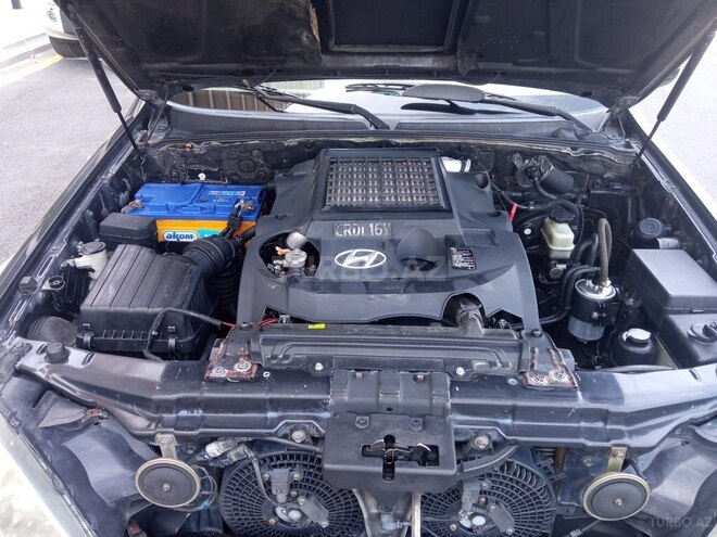Hyundai Terracan 2005, 240,000 km - 2.9 l - Bakı