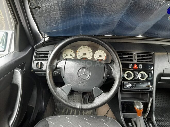 Mercedes C 180 1998, 324,924 km - 1.8 l - Bakı