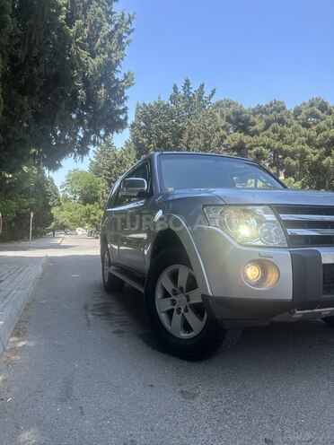 Mitsubishi Pajero 2008, 232,000 km - 3.0 l - Bakı