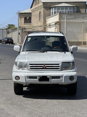 Mitsubishi Pajero io 1999, 490,000 km - 2.0 л - Bakı