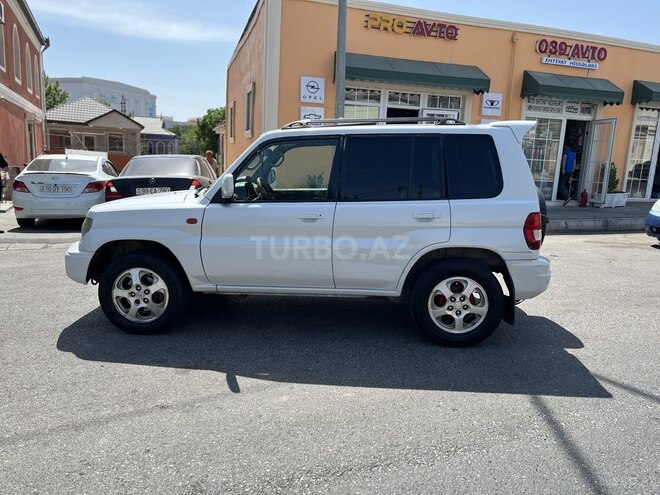 Mitsubishi Pajero io 1999, 490,000 km - 2.0 л - Bakı