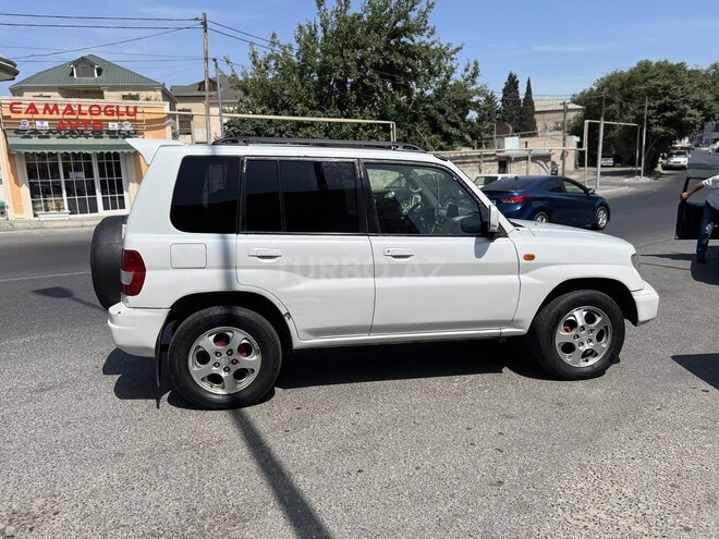 Mitsubishi Pajero io 1999, 490,000 km - 2.0 л - Bakı