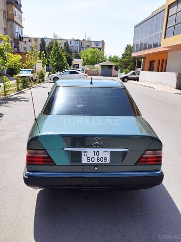 Mercedes E 220 1994, 400,000 km - 2.2 l - Bakı