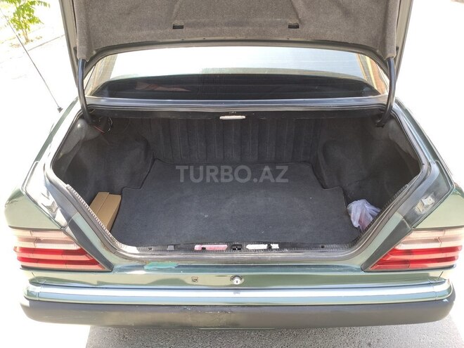 Mercedes E 220 1994, 400,000 km - 2.2 l - Bakı