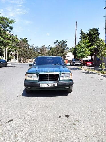 Mercedes E 220 1994, 400,000 km - 2.2 l - Bakı