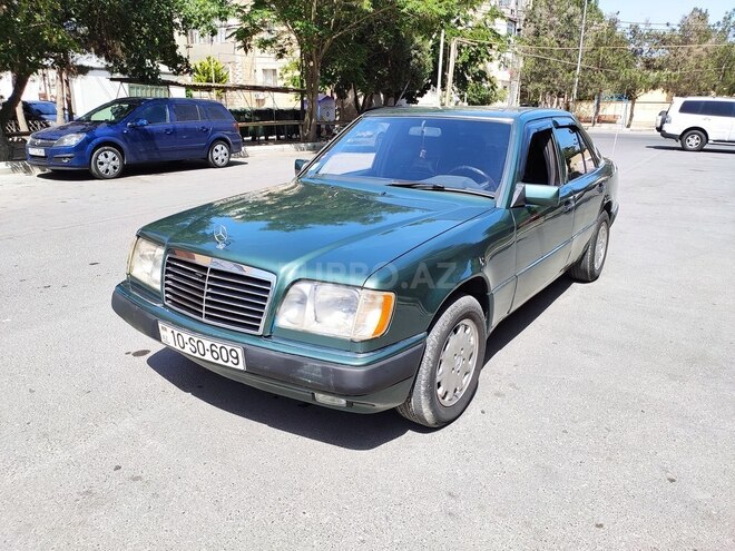 Mercedes E 220 1994, 400,000 km - 2.2 l - Bakı