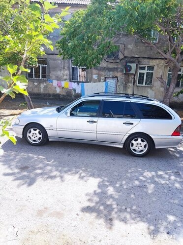 Mercedes C 220 2000, 368,955 km - 2.2 l - Bakı