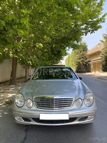 Mercedes E 240 2002, 332,000 km - 2.4 l - Bakı