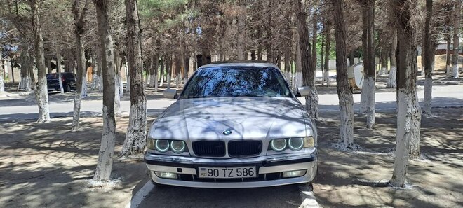 BMW 735 2001, 190,000 km - 3.5 l - Bakı