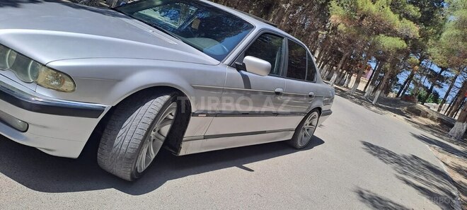 BMW 735 2001, 190,000 km - 3.5 l - Bakı
