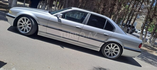 BMW 735 2001, 190,000 km - 3.5 l - Bakı