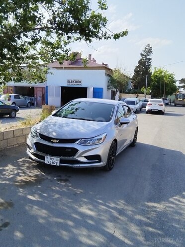 Chevrolet Cruze 2018, 85,800 km - 1.4 л - Sumqayıt