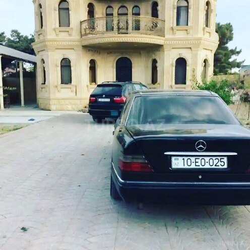 Mercedes E 200 1994, 420,000 km - 2.0 л - Beyləqan