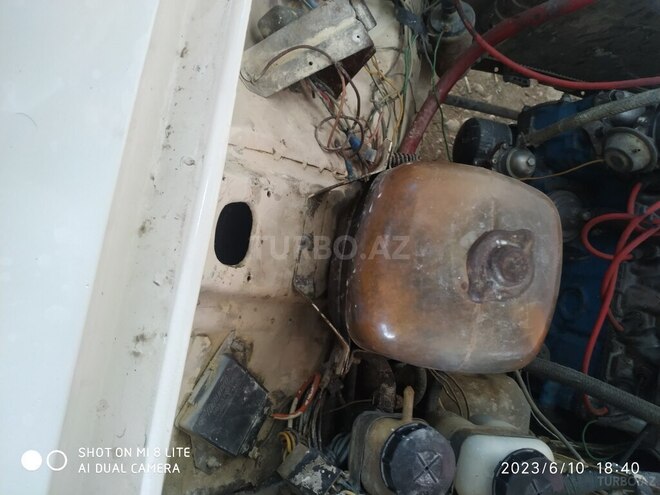 LADA (VAZ) 2106 1990, 25,000 km - 1.5 л - Sabirabad
