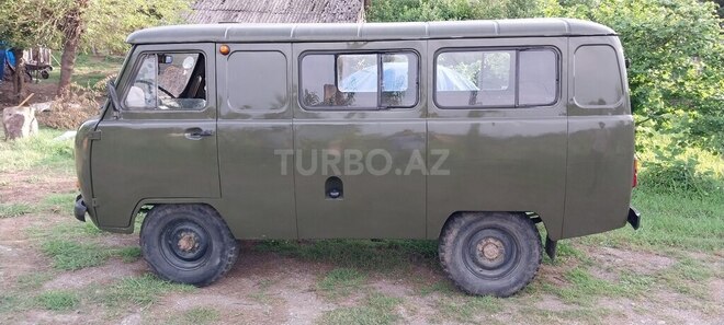 UAZ 3303 1998, 500,000 km - 2.4 л - Astara