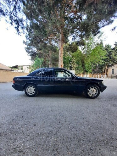 Mercedes 190 1990, 246,000 km - 1.8 л - Sumqayıt