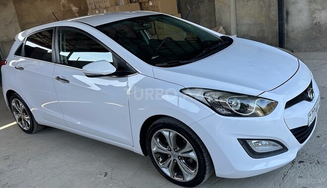 Hyundai i30 2013, 205,000 km - 1.6 l - Bakı