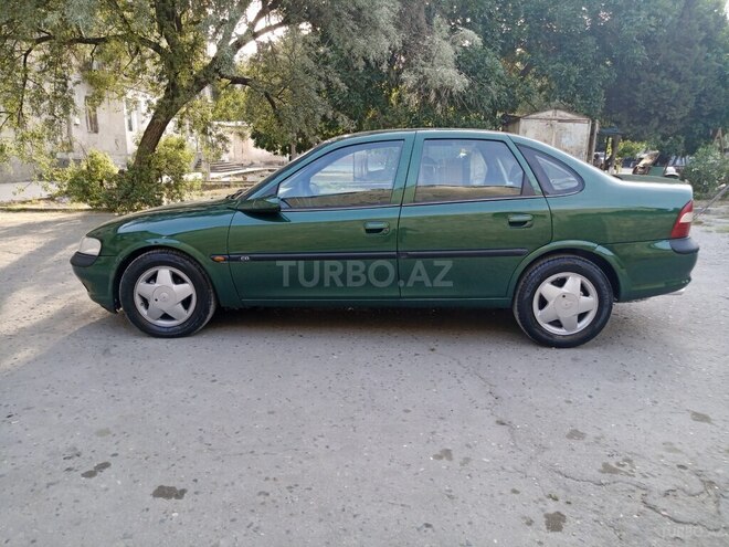Opel Vectra 1997, 356,907 km - 1.8 l - Sumqayıt