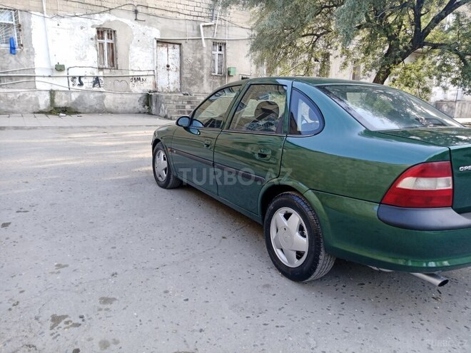 Opel Vectra 1997, 356,907 km - 1.8 l - Sumqayıt