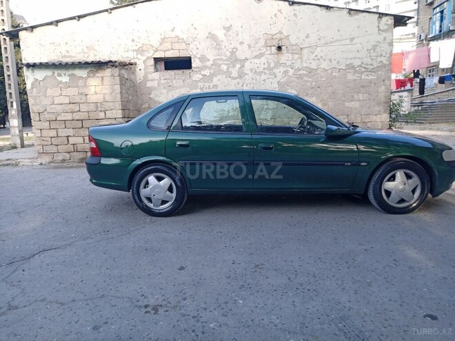 Opel Vectra 1997, 356,907 km - 1.8 l - Sumqayıt