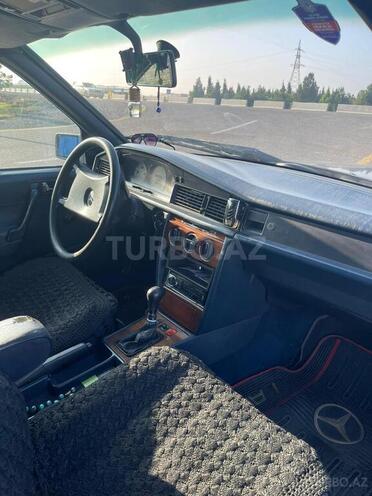 Mercedes 190 1990, 246,000 km - 1.8 л - Sumqayıt