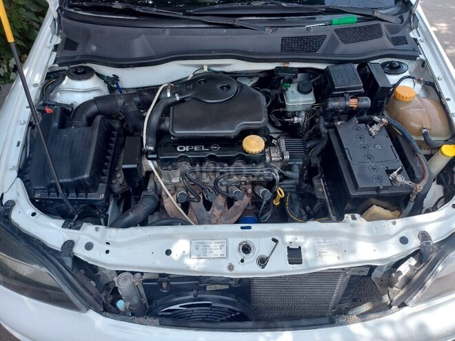 Opel Astra 1999, 300,000 km - 1.6 l - Gəncə