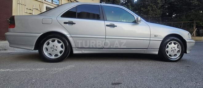 Mercedes C 200 1997, 524,299 km - 2.0 л - Xırdalan