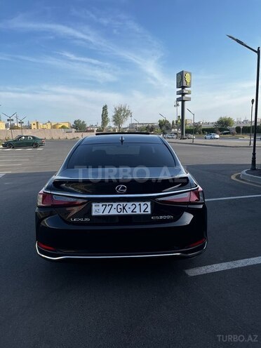 Lexus ES 300h 2020, 70,500 km - 2.5 л - Bakı