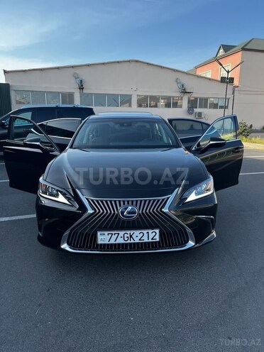 Lexus ES 300h 2020, 70,500 km - 2.5 л - Bakı