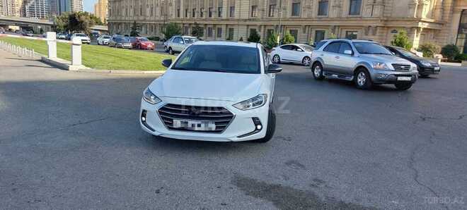 Hyundai Elantra 2015, 120,000 km - 1.6 l - Bakı