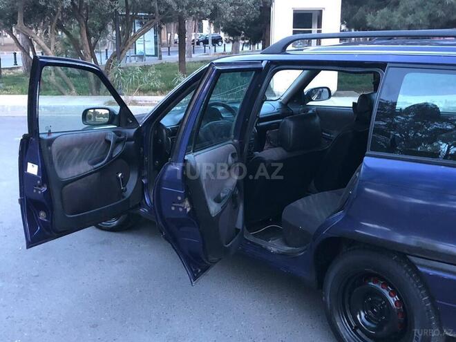 Opel Astra 1997, 321,000 km - 1.6 l - Bakı